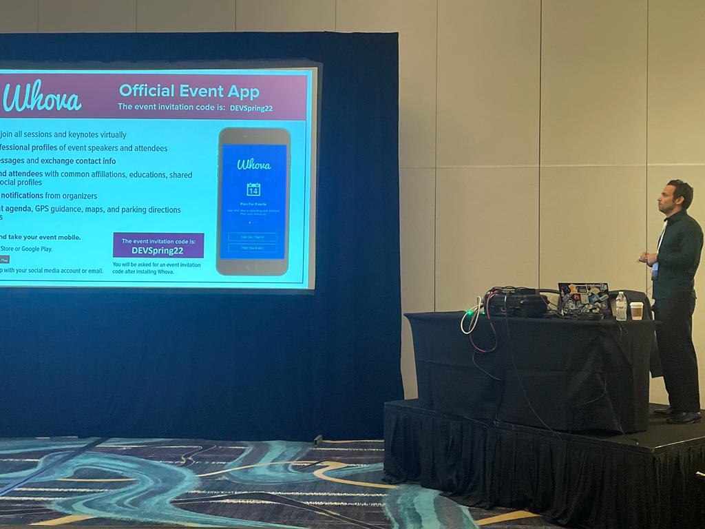 DEVintersection session room with event app presentation